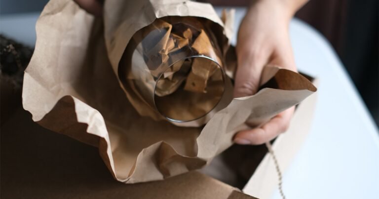 How to Pack Glasses for Moving